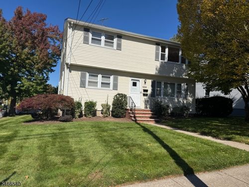 1 Underhill Ct, Nutley, NJ, 07110-3217 | Card Image