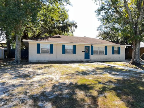 2012 Saint James Blvd, Gulfport, MS, 39507-2114 | Card Image