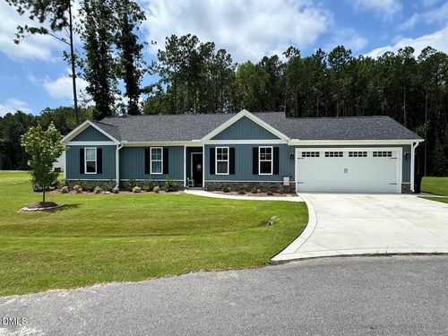 39 N Rowsham Pl, Smithfield, NC, 27577-2146 | Card Image