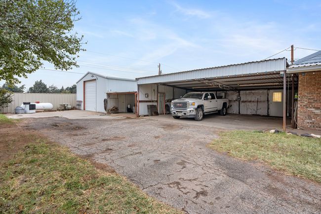 2507 Neill Rd, House other with 3 bedrooms, 2 bathrooms and 3 parking in Big Spring TX | Image 7