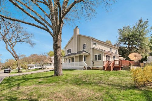 9 Concord Rd, Ardsley, NY, 10502-1111 | Card Image