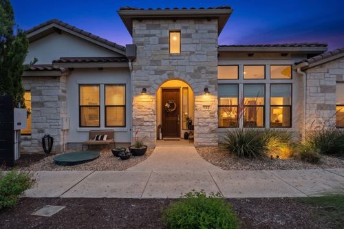 132 Rivalto Dr, Horseshoe Bay, TX, 78657-2082 | Card Image