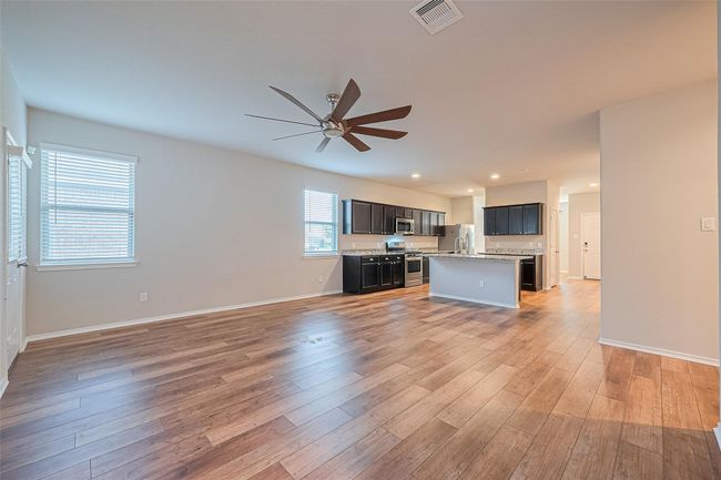 Living Room | Image 14