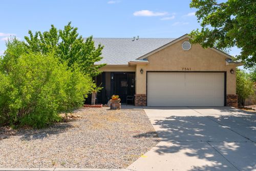 7541 Mackenzie Dr Ne, Rio Rancho, NM, 87144-8416 | Card Image