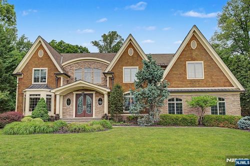 30 Fred St, Old Tappan, NJ, 07675-7110 | Card Image
