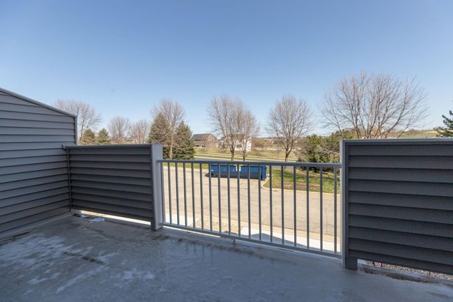 22-web-or-mls-22-Deck.jpg | Image 22