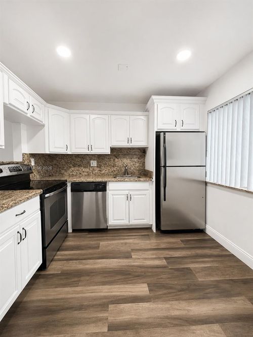 5f-139 Sparrow Dr, Royal Palm Beach, FL, 33411-1631 | Card Image