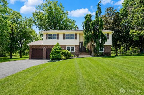 23 Dunbar Ave, Piscataway, NJ, 08854-5702 | Card Image