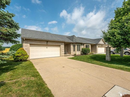 1611 Tony Court, Frenchtown Township, MI, 48162 | Card Image