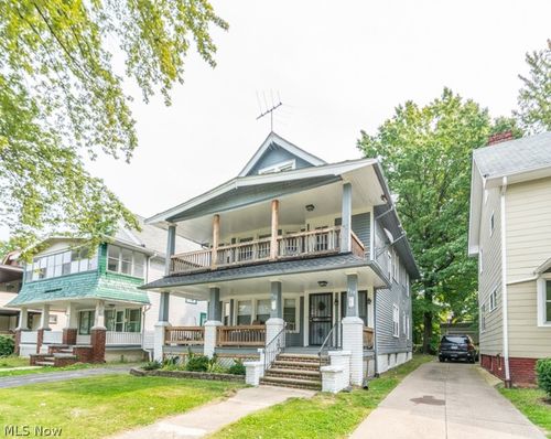 917 Helmsdale Rd, Cleveland Heights, OH, 44112-2303 | Card Image