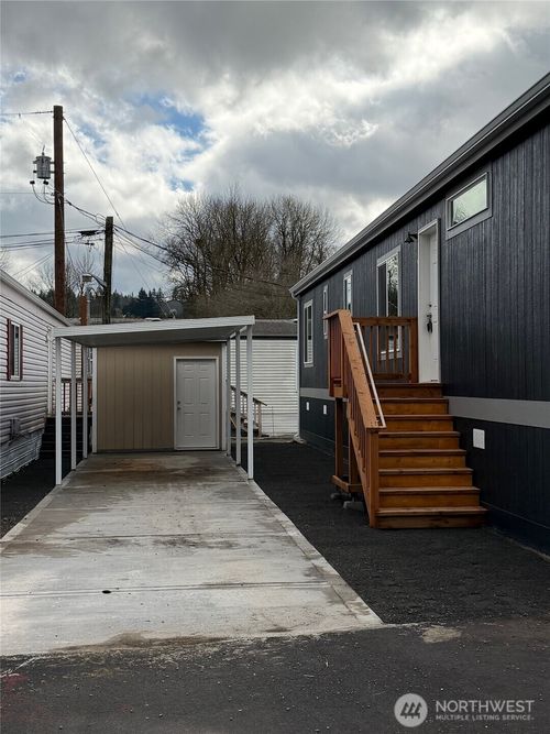 unit-1-2009 Lewis River Rd, Woodland, WA, 98674-9652 | Card Image