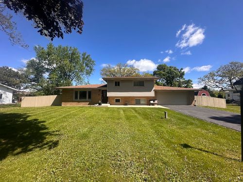 1006 Forest Dr, Elgin, IL, 60123-1330 | Card Image