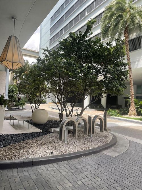 apt-3203-92 Sw 3rd St, Miami, FL, 33130-3098 | Card Image