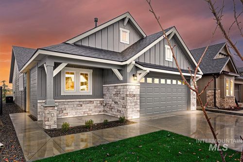 267 W Norwich St, Meridian, ID, 83642-7838 | Card Image