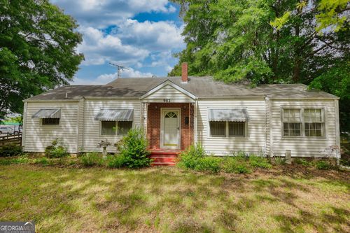 982 Highland Cir Se, conyers, GA, 30012-5412 | Card Image