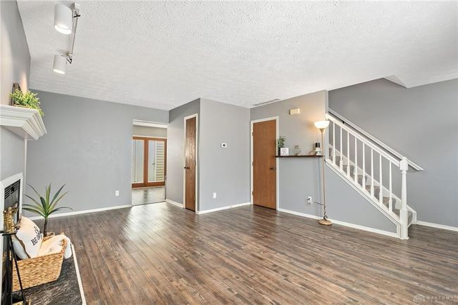 3163 Gracemore Ave, Condo with 2 bedrooms, 3 bathrooms and null parking in Kettering OH | Image 6