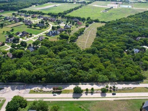 1557 Lake Ridge Pkwy, Cedar Hill, TX, 75104 | Card Image