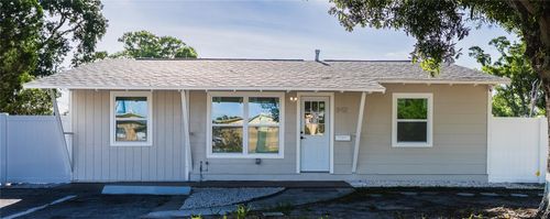 842 43rd Street S, St Petersburg, FL, 33711 | Card Image
