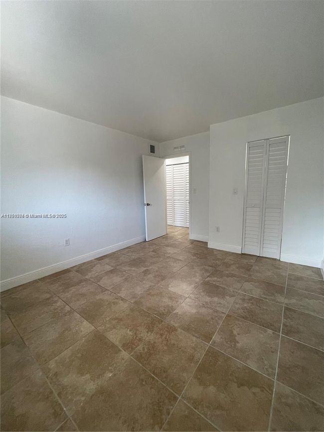 APT-26 - 8607 Sw 68 Th Ct, Condo with 2 bedrooms, 1 bathrooms and null parking in Pinecrest FL | Image 6
