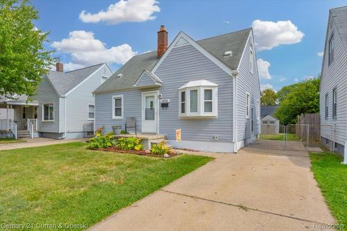 14791 Windermere St, Southgate, MI, 48195-3713 | Card Image