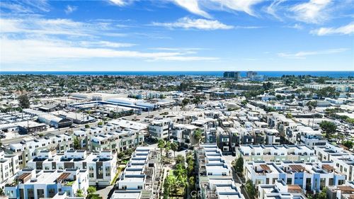 1650 Topanga, Costa Mesa, CA, 92627-7741 | Card Image