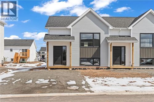 283 Maccoun St, Moncton, NB, E1K0A1 | Card Image