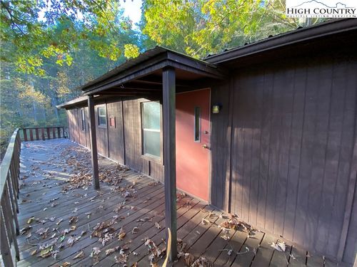 176 Frontier Passage Trail, Lansing, NC, 28643 | Card Image