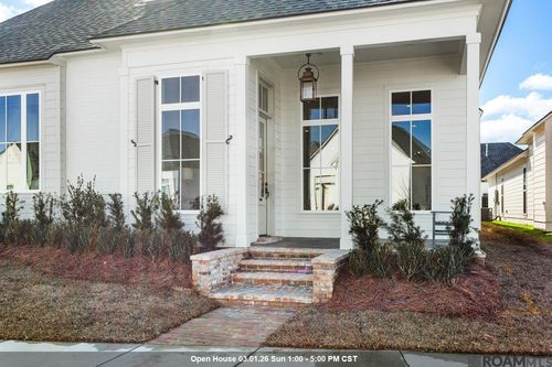 2755 Harveston Mill Dr, Baton Rouge, LA, 70810-7429 | Card Image