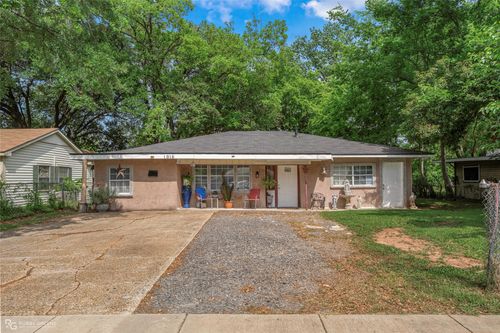 1016 James St, Bossier City, LA, 71111-3326 | Card Image