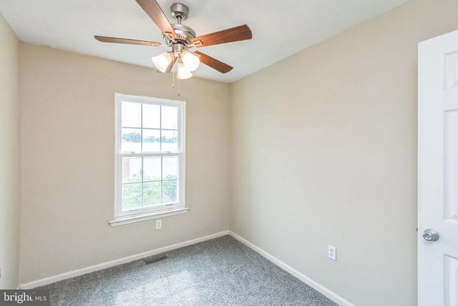 7946 Brighton Way, Townhouse with 3 bedrooms, 2 bathrooms and null parking in MANASSAS VA | Image 15