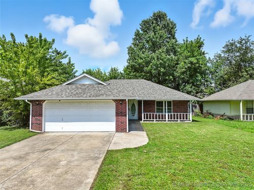 9325 530 Rd, Claremore, OK, 74019-0068 | Card Image