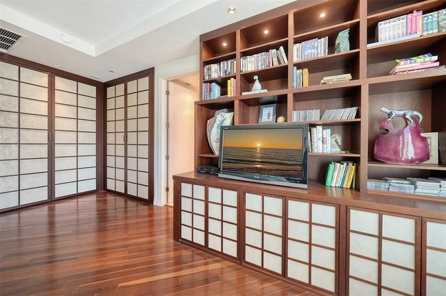 APT-801 - 990 Blvd Of The Arts, Condo with 3 bedrooms, 4 bathrooms and null parking in Sarasota FL | Image 22
