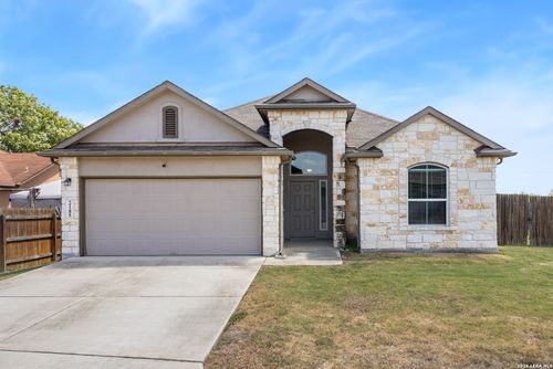 2185 Keystone Dr, New Braunfels, TX, 78130-9081 | Card Image