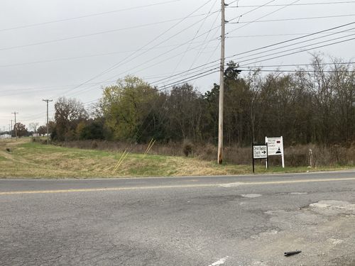 9469 Shelbyville Pike, Bell Buckle, TN, 37020-6126 | Card Image