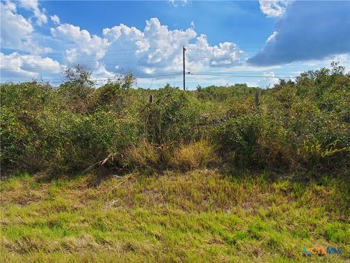 480-476 Saint Charles Loop E, Rockport, TX, 78382-9242 | Card Image