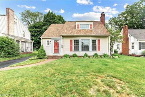 2015 32nd St Nw, Canton, OH, 44709-2709 | Card Image