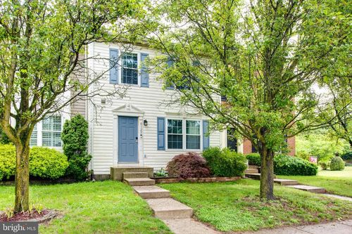 8125 Gray Stone Ln, PASADENA, MD, 21122-3855 | Card Image