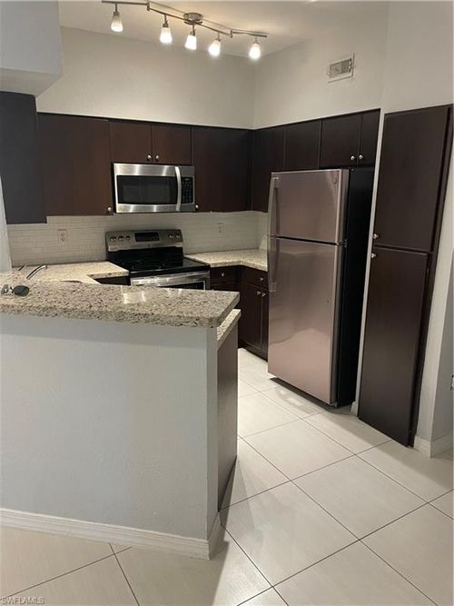 105-23520 Walden Center Dr, ESTERO, FL, 34134-3405 | Card Image