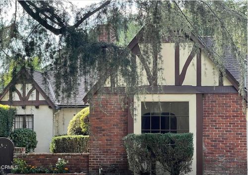 999 N Holliston Ave, Pasadena, CA, 91104-3013 | Card Image
