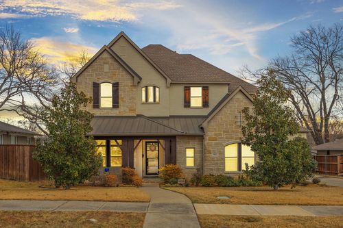 3932 Frontier Ln, Dallas, TX, 75214-2734 | Card Image
