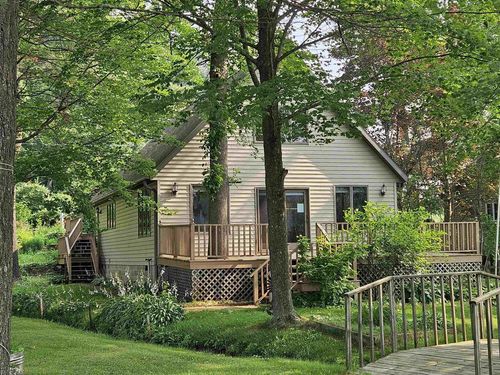 W8547 Cloverleaf Lake Road, Belle Plaine, WI, 54929 | Card Image