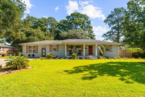 6010 Wedgewood Dr, Hanahan, SC, 29410-2350 | Card Image