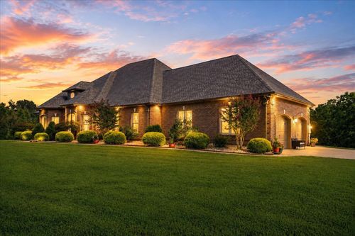 3870 Head Rd, Adams, TN, 37010-9131 | Card Image