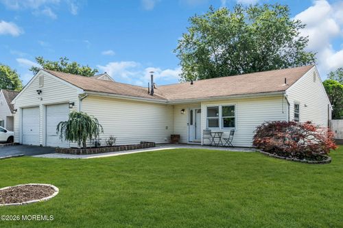 13 Scenic Dr, Freehold, NJ, 07728-3479 | Card Image