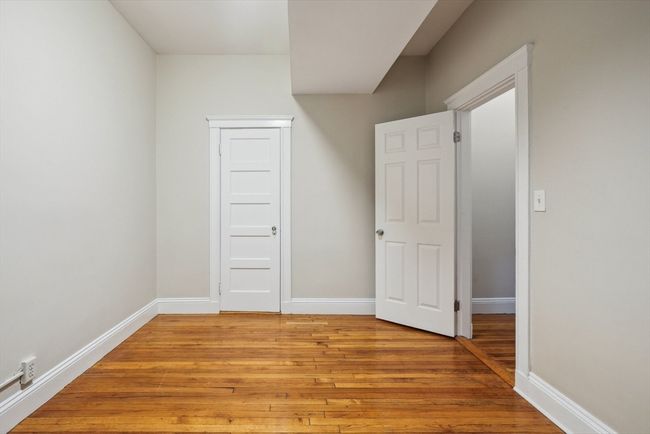 APT-1 - 20 Marshal St, Condo with 1 bedrooms, 1 bathrooms and 1 parking in Brookline MA | Image 16