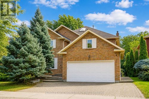 51 Leighland Dr, Markham, ON, L3R7R8 | Card Image