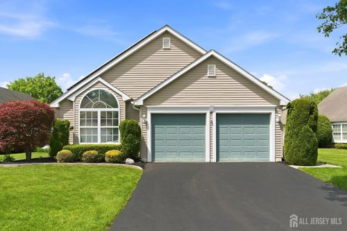 25 Ivy Hill Rd, Lakewood, NJ, 08701-5774 | Card Image