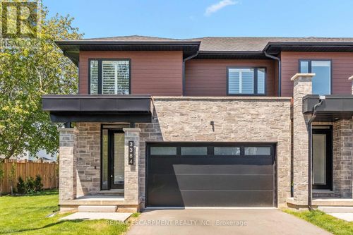 3384 Carter Common, Burlington (Headon), ON, L7M3R9 | Card Image