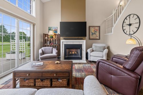 h-N16W26512 Golf View Lane, Pewaukee, WI, 53072 | Card Image