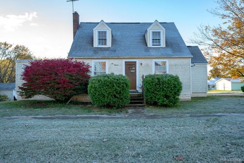 200 North St, Whittemore, MI, 48770-5145 | Card Image